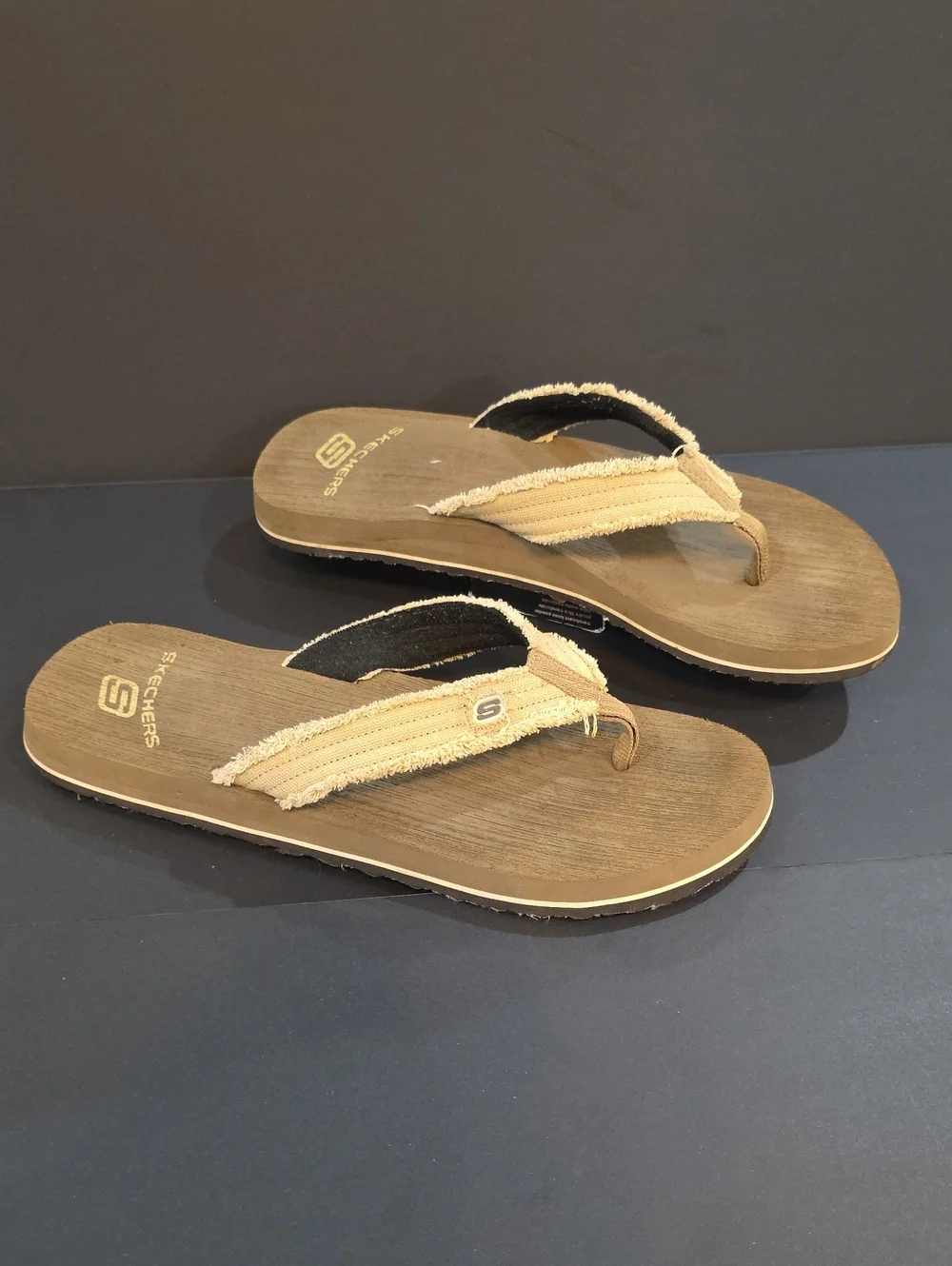 Skechers Women’s Beige/Tan Fabric Strap Sandals